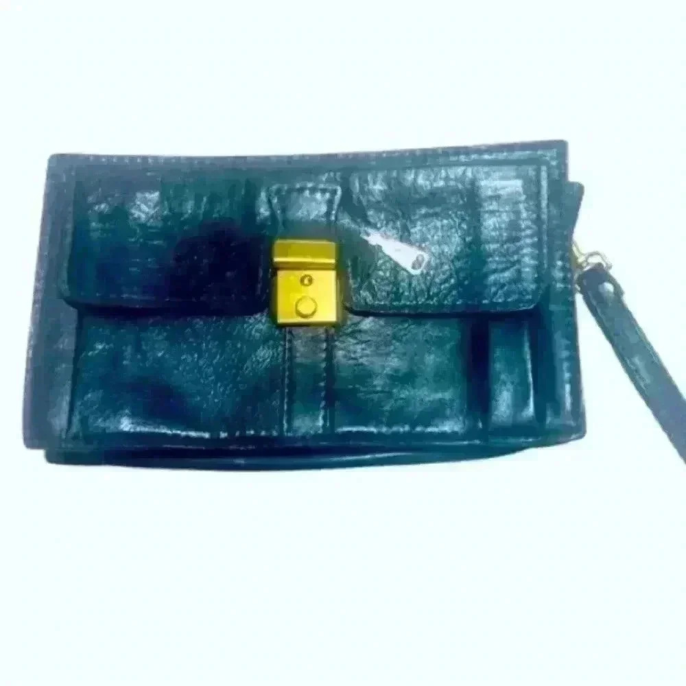 FIOCCHI ITALY BLACK LEATHER MESSENGER BAG MINI BAG WITH LOCK KEY - Picture 13 of 13